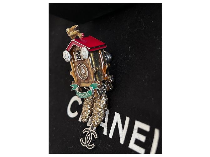 Chanel Cuckoo Clock Brosche Weiß Rot Golden Grün Silber Hardware Gold hardware - Ansicht 4