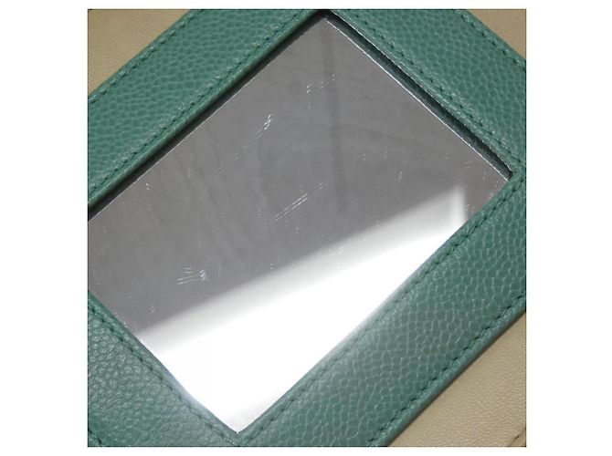Borsa Chanel in pelle di vitello martellata verde - vista 10