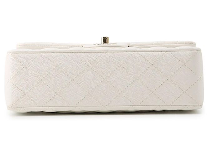 Borsa a tracolla con catena Chanel in vitello grana bianca Bianco - vista 3