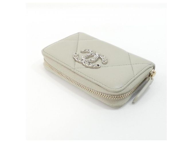 Monedero Chanel 19 en piel de cordero gris Castaño - vista 3