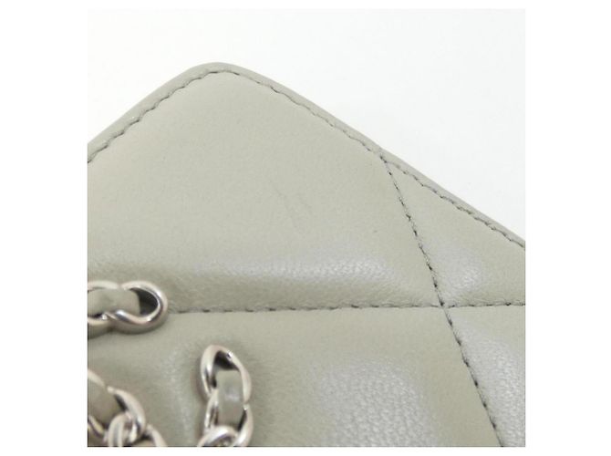 Monedero Chanel 19 en piel de cordero gris Castaño - vista 6