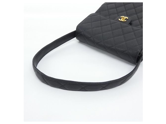 Borsa a tracolla Chanel in pelle di vitello martellata nera Nero - vista 4