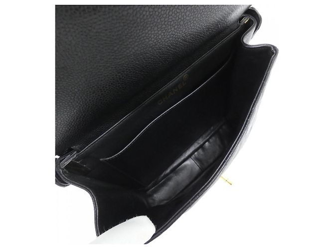 Borsa a tracolla Chanel in pelle di vitello martellata nera Nero - vista 5