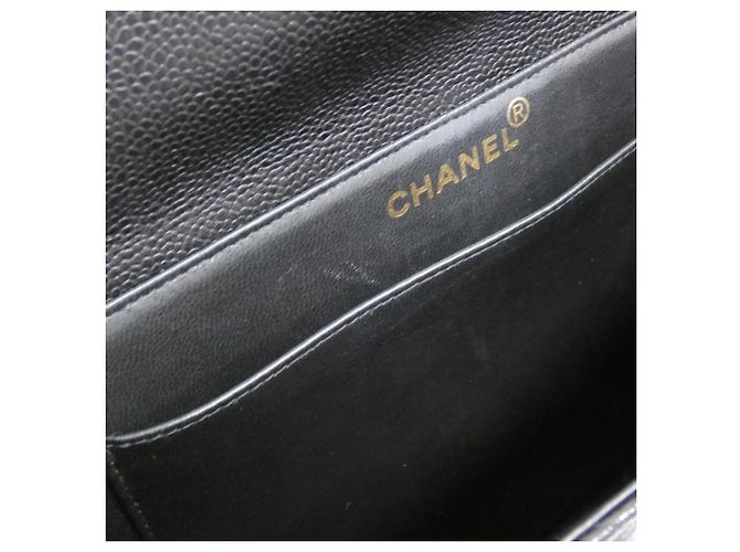 Borsa a tracolla Chanel in pelle di vitello martellata nera Nero - vista 6