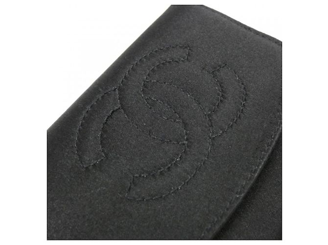 Monedero Chanel de satén negro - vista 3