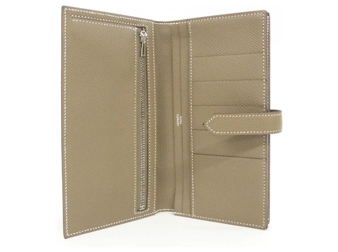 Hermès Cartera Hermes Bearn Soufflé Gris pardo - vista 7