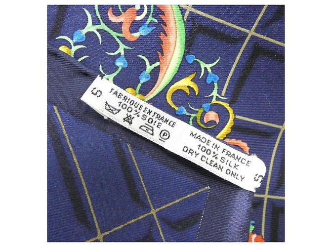 Silk In Hermès Foulard Hermes Wolfgang Amadeus Mozart Carre Muffler D'oro - vista 3