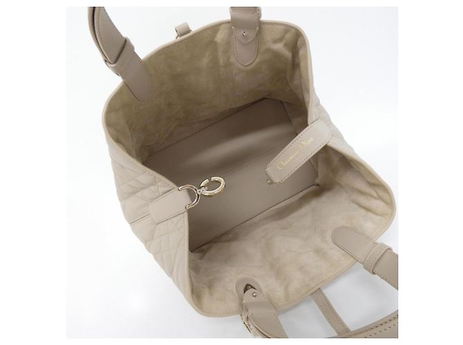 Bolso Christian Dior Toujours Medium Beige - vista 9