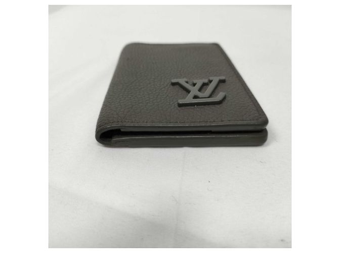 Tarjetero de piel Khaki Louis Vuitton Caqui - vista 4