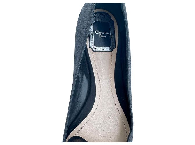 Ballerine a punta Dior decorate con rose in glitter nero - vista 12