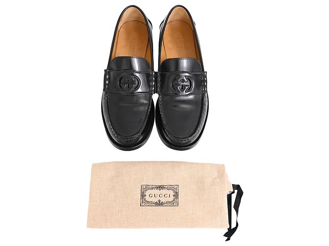 Logo Gucci Interlocking G in pelle nera Nero - vista 12
