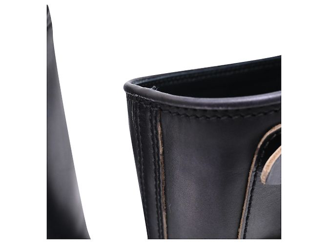 Miu Miu Biker-Boots mit Schnallenriemen aus schwarzem Leder - Ansicht 12