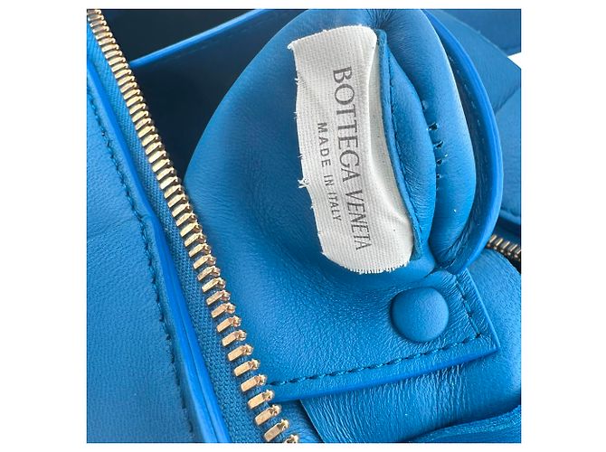 Borsa a tracolla Small Brick Cassette Bottega Veneta in pelle di agnello blu - vista 11