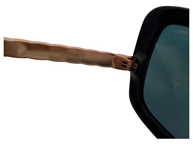 Timeless Chanel CH5370 Sonnenbrille Oversized Square Frame aus schwarzem Acetat Golden Metallisch - Ansicht 5