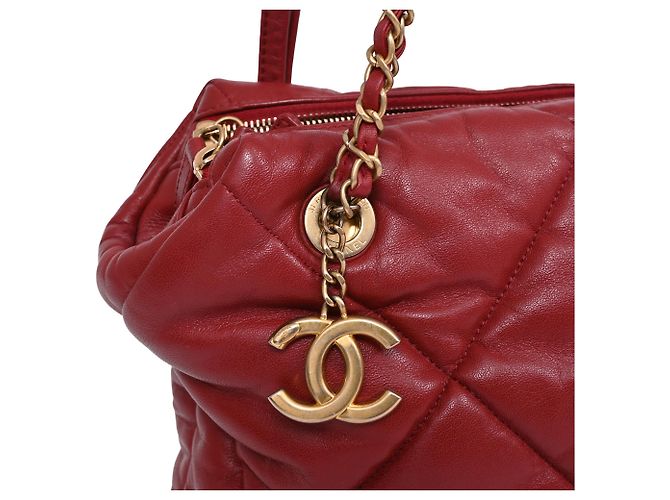 Timeless Borsa a tracolla matelassé Chanel Paris-New York in pelle rossa Rosso Bordò - vista 20