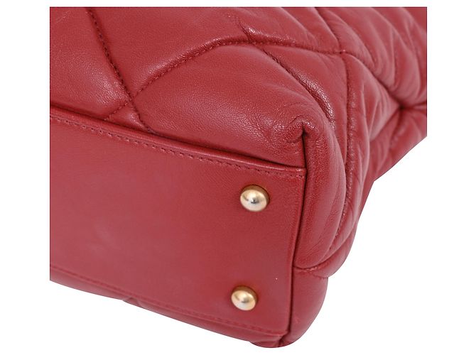 Timeless Borsa a tracolla matelassé Chanel Paris-New York in pelle rossa Rosso Bordò - vista 24