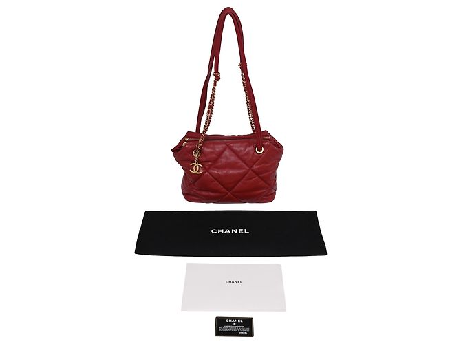 Timeless Borsa a tracolla matelassé Chanel Paris-New York in pelle rossa Rosso Bordò - vista 25