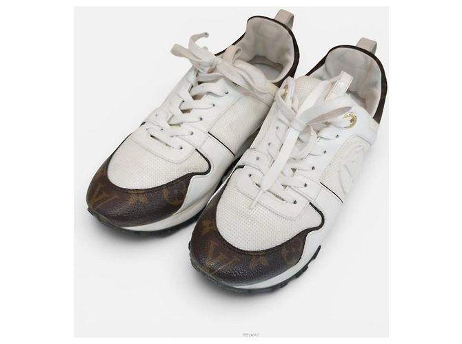Louis Vuitton Sneaker Monogram Run Away Gold Marrone - vista 2