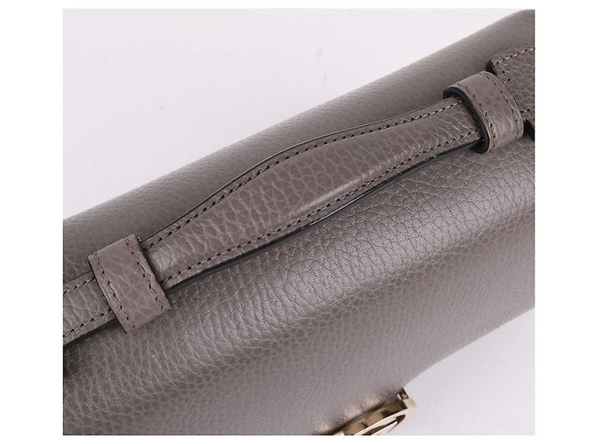 Gucci Bolsa de ombro cinza com alça de mão e detalhe entrelaçado Marrom - vista 6