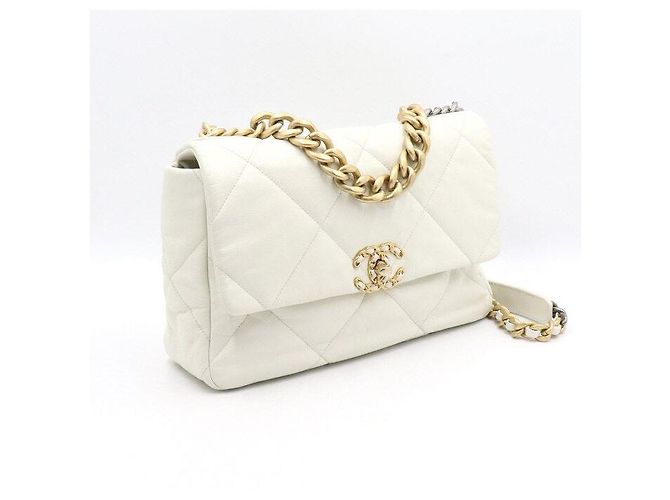 Chanel Borsa a tracolla con patta e catena Large Bianco - vista 3