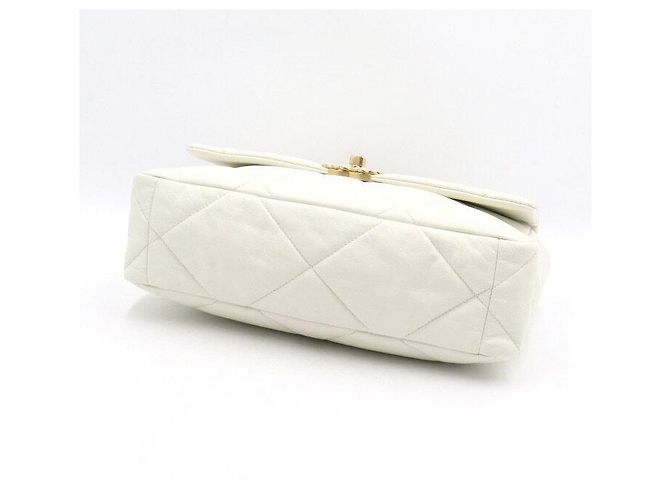 Chanel Borsa a tracolla con patta e catena Large Bianco - vista 7