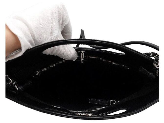 Chanel Sac cabas à main en cuir de veau noir avec chaîne argentée bandoulière crossbody - vue 5