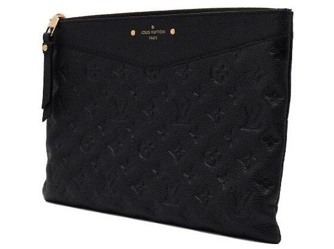 Louis Vuitton Pochette Daily Clutch Monogram Empreinte Nero - vista 3