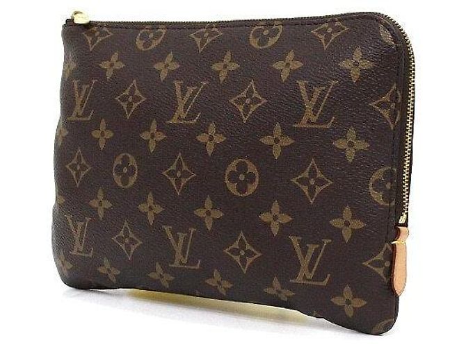 Louis Vuitton Monogram Etui Voyage PM Pouch Clutch Bag Multicolore - vista 2