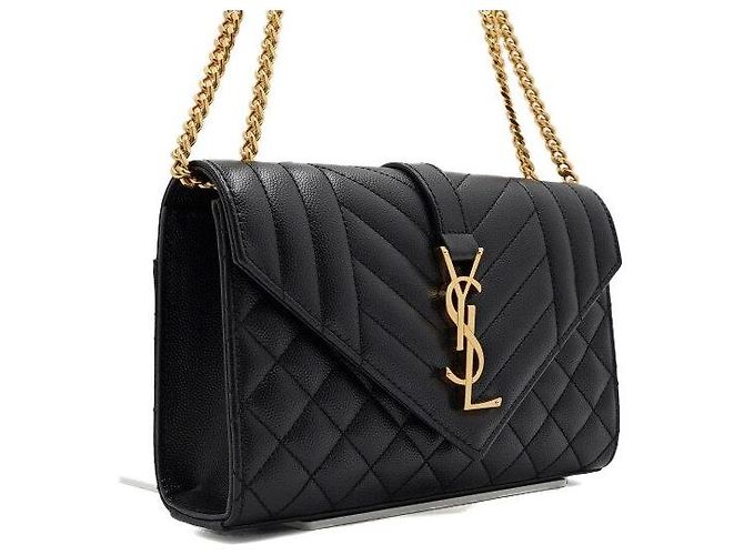 Saint Laurent Bolsa de ombro e crossbody acolchoada Monogram com corrente dourada e fecho envelope Preto - vista 3