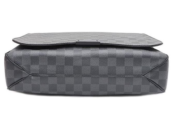 Louis Vuitton District MM Crossbody-Tasche Braun - Ansicht 6