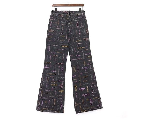 Chanel Pantaloni in denim da donna con stampa logo CC multicolore Nero - vista 4