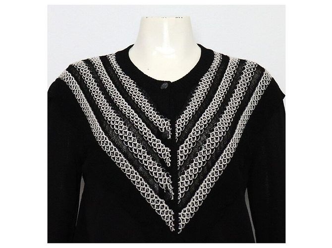 Chanel Strickjacke für Damen mit V-Ausschnitt und schwarzen Kristallknöpfen - Ansicht 2