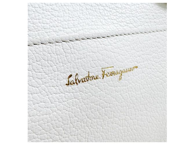 Salvatore Ferragamo Borsa a spalla e crossbody Lexi in pelle Bianca Bianco - vista 12