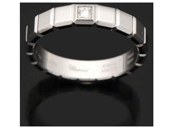 Chopard Ice Cube Ring aus Weißgold und Diamanten Größe - Ansicht 2