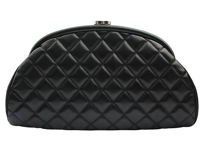Chanel Clutch in pelle di agnello matelassé nera Nero - vista 3