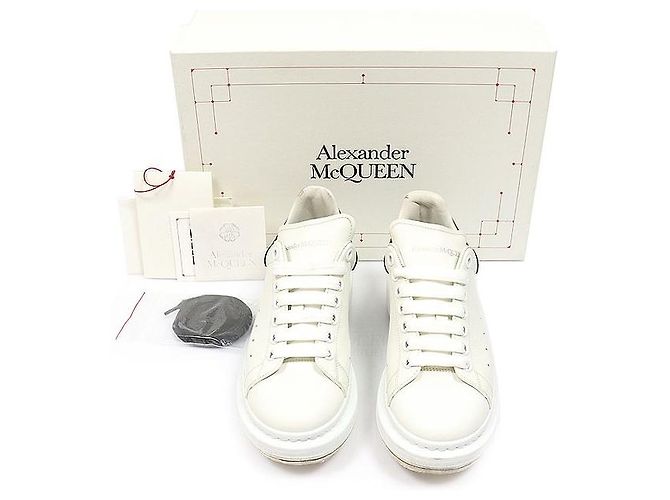 Alexander Mcqueen Sneakers da uomo in vitello White Black Oversole Bianco - vista 2