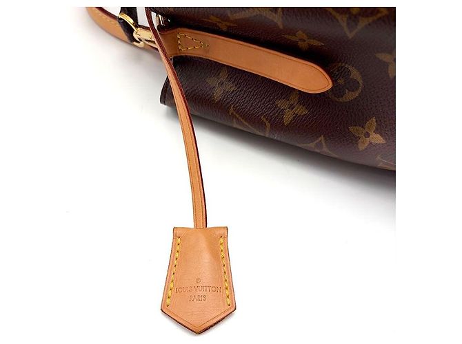 Louis Vuitton Monogram Montaigne BB Braun - Ansicht 8