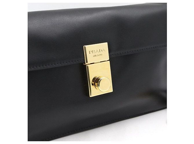 Prada Borsa a spalla e borsa a tracolla Multi Charm in pelle Soft Sound nera - vista 4