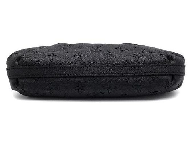 Louis Vuitton Borsa a tracolla e crossbody Scala Mini Pouch in Monogram Mahina nero - vista 7