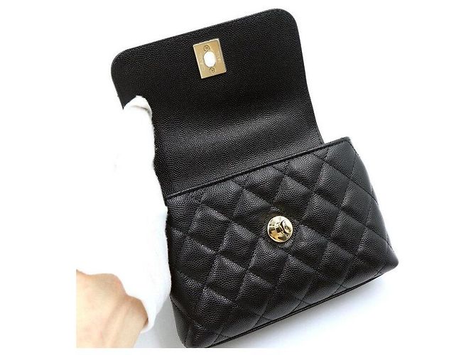 Coco Handle Chanel Borsa Micro Tote in Caviar Nero con Manico Coco e Tracolla a Catena Dorata - vista 6