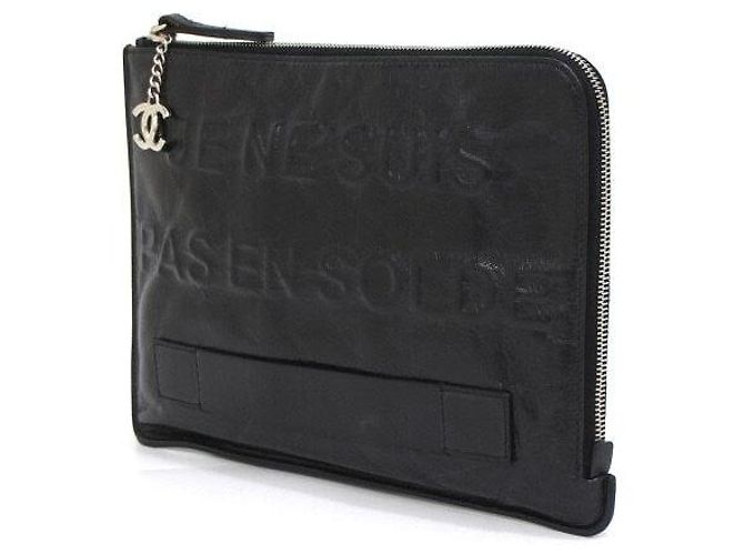 Chanel Clutch con zip in vitello nero - vista 2