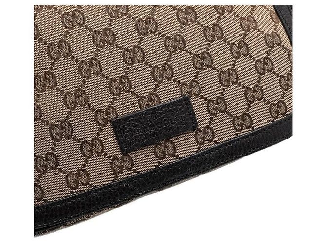 Gucci Borsa a tracolla con patta GG Canvas per uomo e donna - vista 11