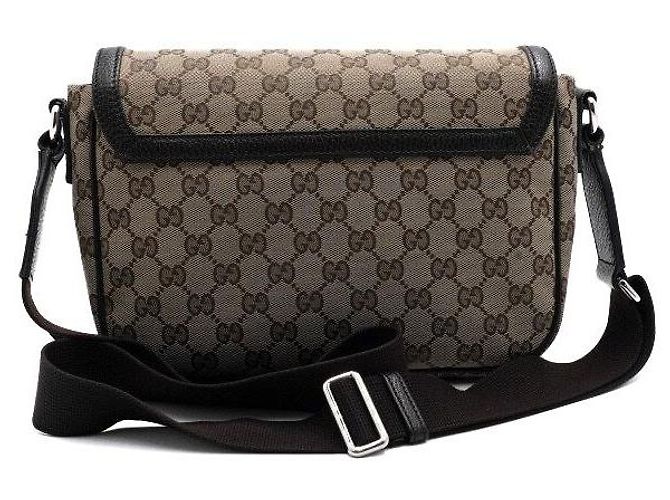 Gucci Borsa a tracolla con patta GG Canvas per uomo e donna - vista 4