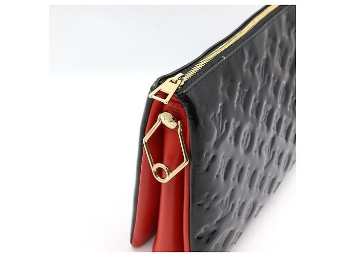 Louis Vuitton Borsa a tracolla e crossbody Coussin MM Black Vernis Nero - vista 8