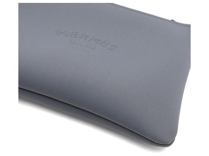 Hermès Borsa Clutch Pouch Small Case Marine in Neoprene e Nylon Grigio - vista 10