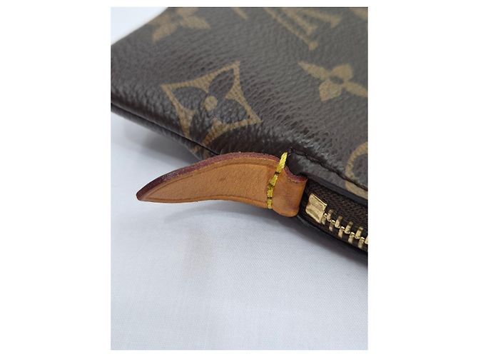 Louis Vuitton Borsa a pochette in pelle monogram Marrone - vista 18