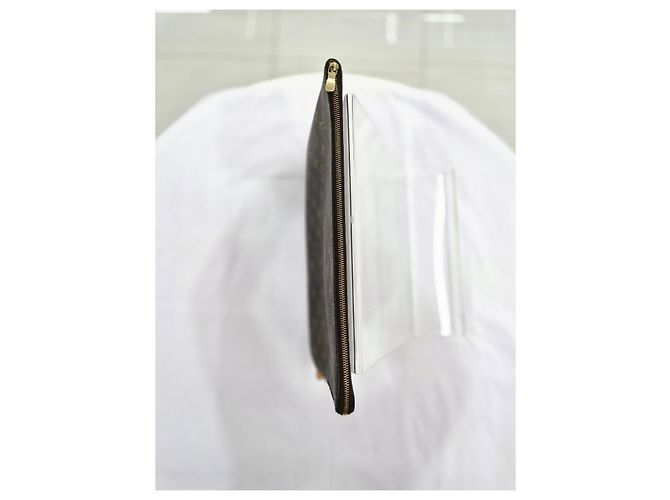 Louis Vuitton Borsa a pochette in pelle monogram Marrone - vista 9