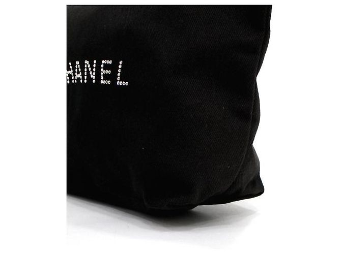 Chanel Pouch in tela nera con logo iniziale - vista 8
