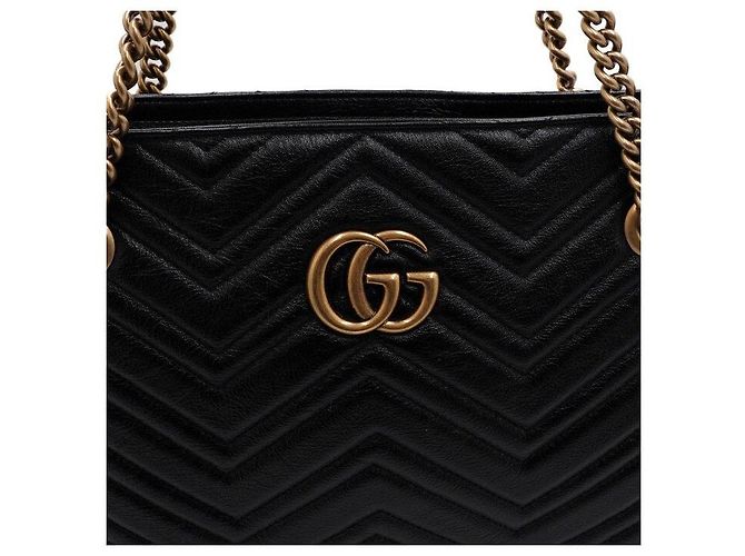 Gucci Borsa Tote e Borsa a Tracolla Medium Matelassé con Catena Dorata - vista 9