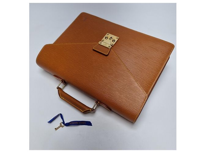Louis Vuitton Borsetta in pelle Camel Marrone - vista 9